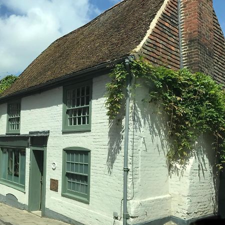 The Tea House Bed & Breakfast Rye Bagian luar foto