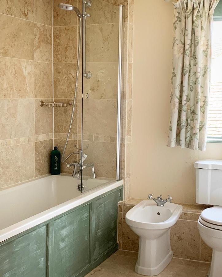 The Tea House Bed & Breakfast Rye Bagian luar foto